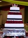 RED ROSES SQUARE CAKE
